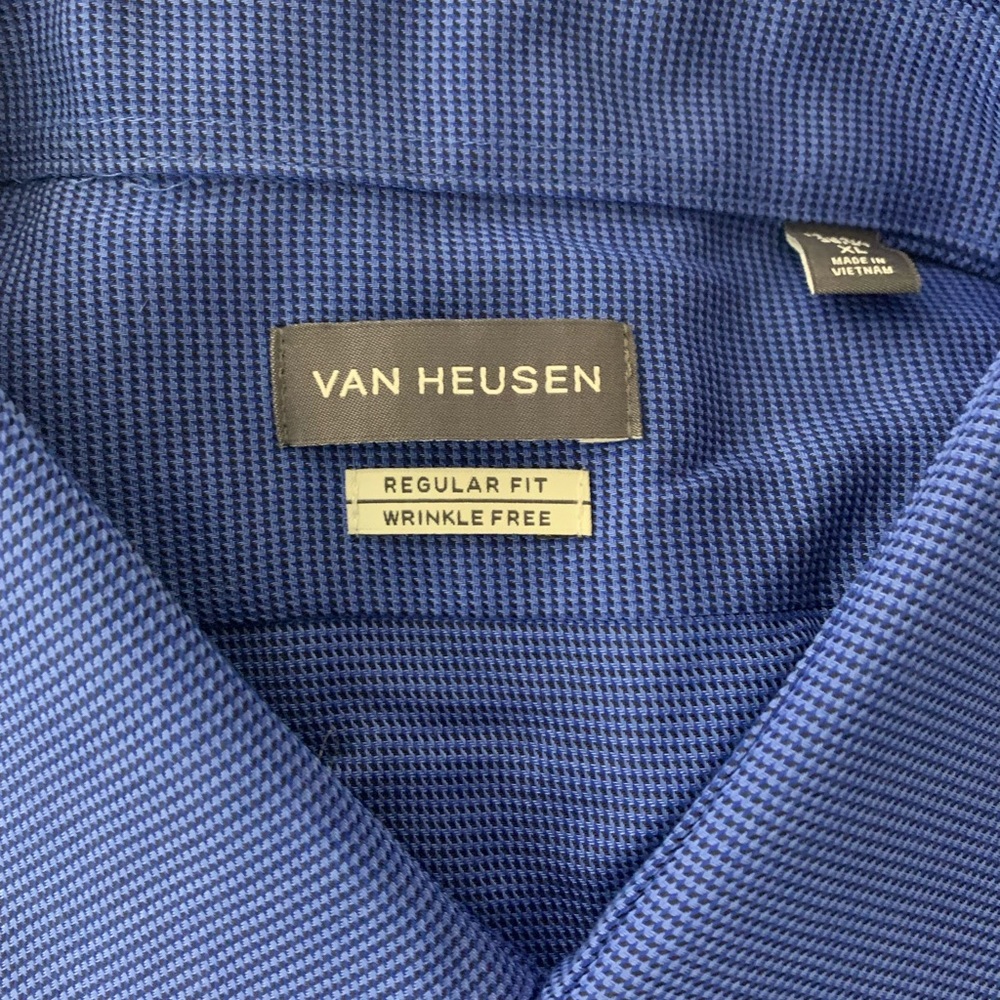 Blue button down - Picture 3 of 4